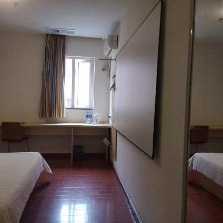 7Days Inn Foshan Dongfang Square Walmart Exterior foto