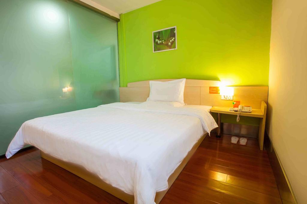 7Days Inn Foshan Dongfang Square Walmart Quarto foto