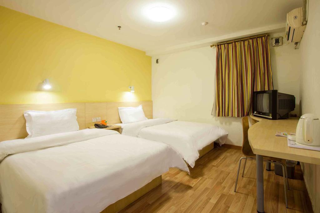 7Days Inn Foshan Dongfang Square Walmart Quarto foto