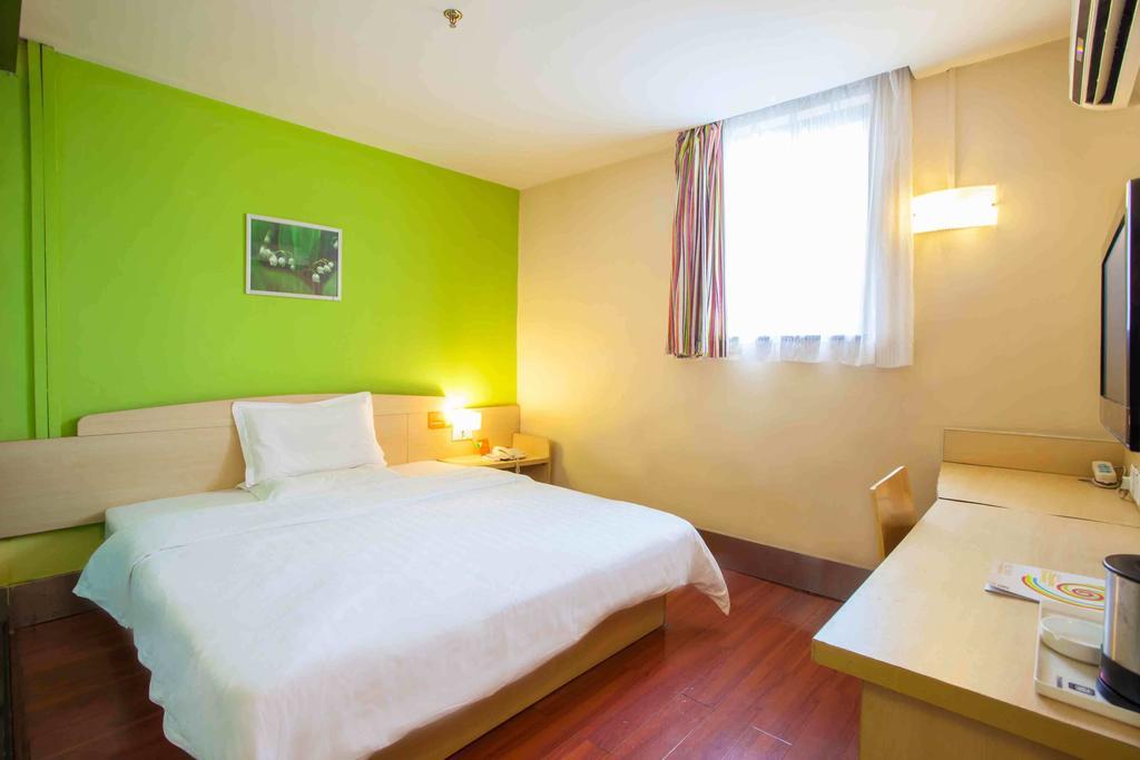 7Days Inn Foshan Dongfang Square Walmart Quarto foto