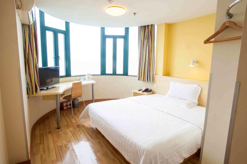 7Days Inn Foshan Dongfang Square Walmart Quarto foto